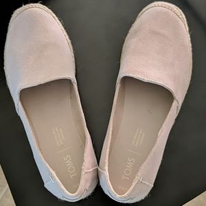 Toms sueade flats
